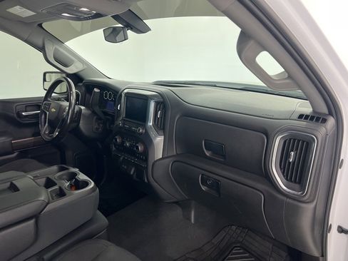 Used 2019 Chevrolet Silverado 1500 LT w/ All-Star Edition image 24