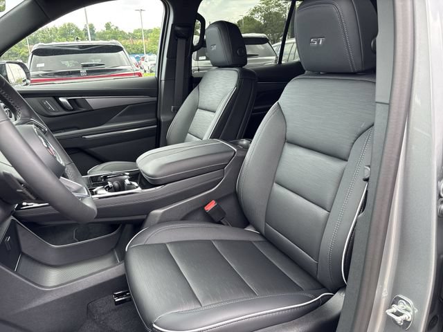 New 2026 Buick Enclave Sport Touring w/ Power Package FWD image 11