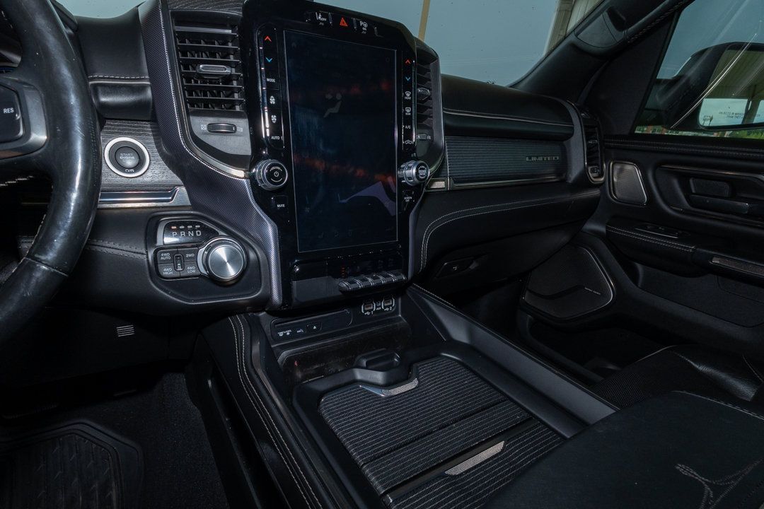 Used 2019 RAM 1500 Limited AWD/4WD image 16