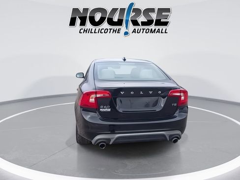 Used 2018 Volvo S60 T5 Dynamic w/ Protection Package image 7