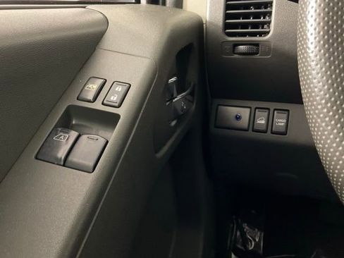 Used 2020 Nissan Frontier S image 18