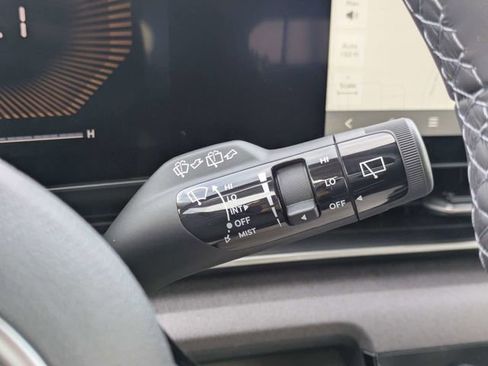 New 2026 Kia Carnival EX FWD image 29