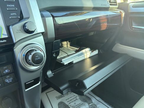 Used 2020 Toyota 4Runner Limited image 38