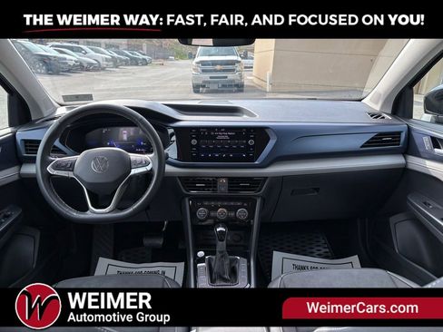 Used 2024 Volkswagen Taos SE AWD/4WD image 10