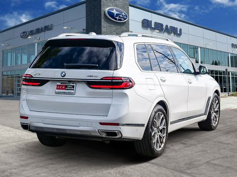 Used 2023 BMW X7 xDrive40i w/ Premium Package AWD/4WD image 4