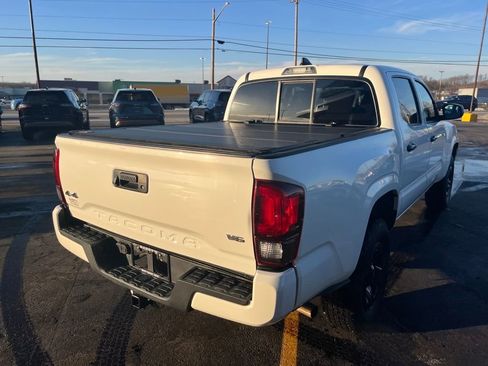 Used 2021 Toyota Tacoma SR5 image 5