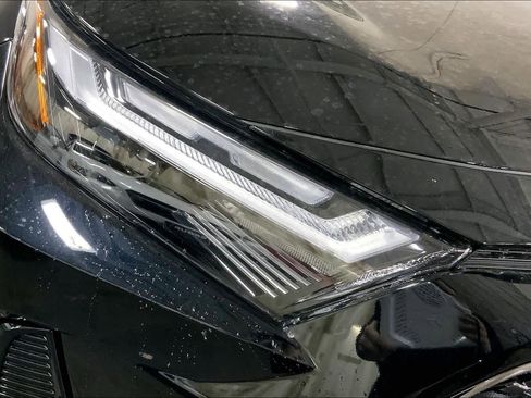 New 2025 Toyota RAV4 SE image 13