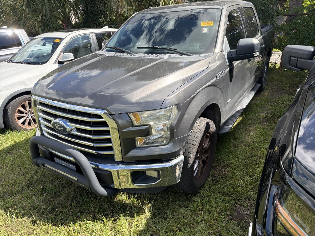 Used 2016 Ford F150 XLT w/ Equipment Group 302A Luxury RWD image 9
