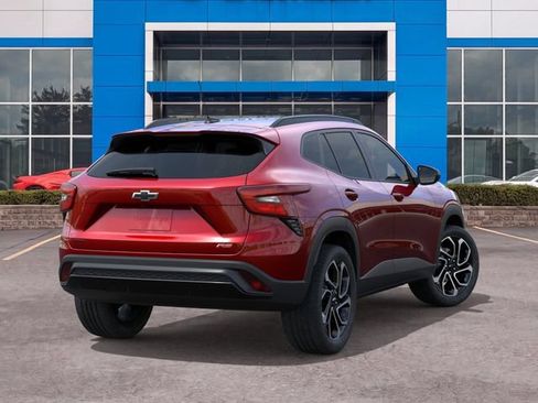 New 2026 Chevrolet Trax RS w/ Driver Confidence Package FWD image 4