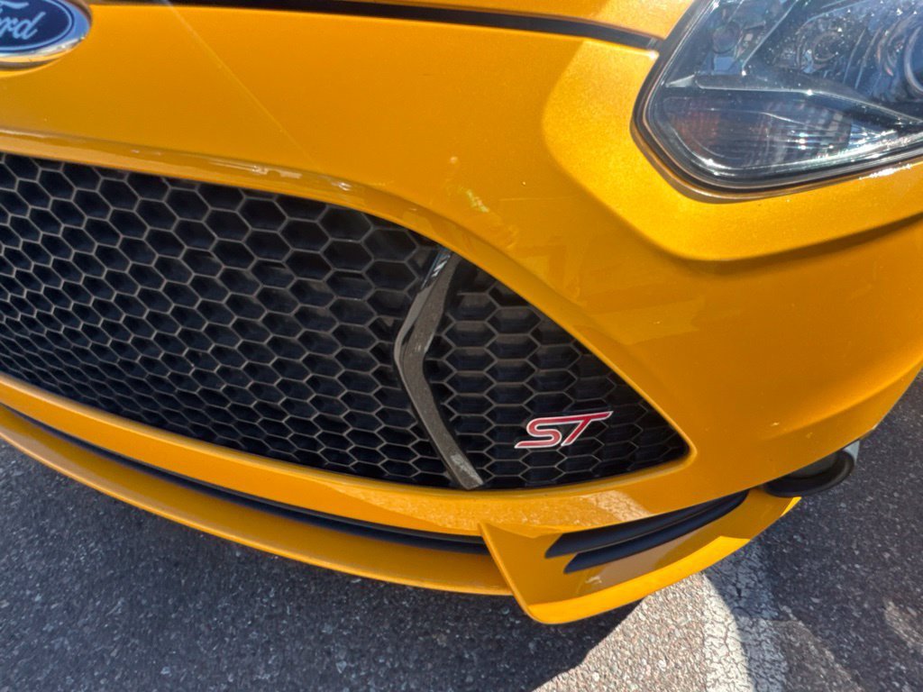 Used 2014 Ford Focus ST w/ Equipment Group 202A FWD image 4