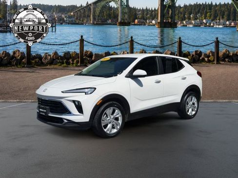 Used 2024 Buick Encore GX Preferred FWD image 1