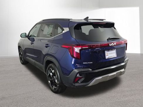 Certified 2025 Kia Seltos EX w/ EX Sunroof Package image 40