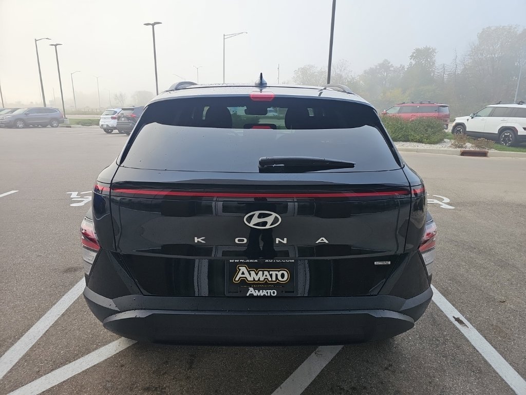 New 2027 Hyundai Kona SEL Sport AWD/4WD image 4