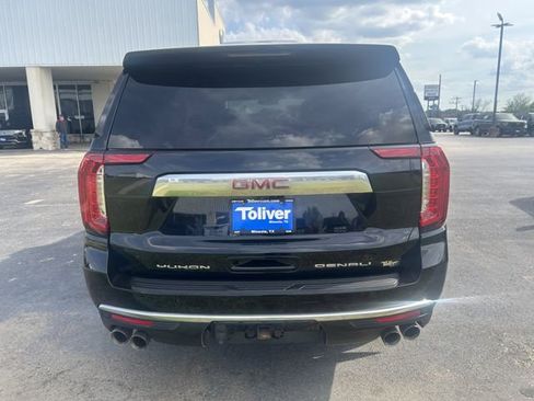 Used 2023 GMC Yukon Denali w/ Max Trailering Package image 4