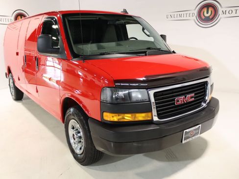 Used 2023 GMC Savana 3500 Extended w/ Driver Convenience Package RWD image 18