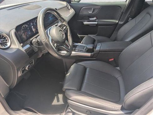 Used 2023 Mercedes-Benz GLA 250 4MATIC image 12