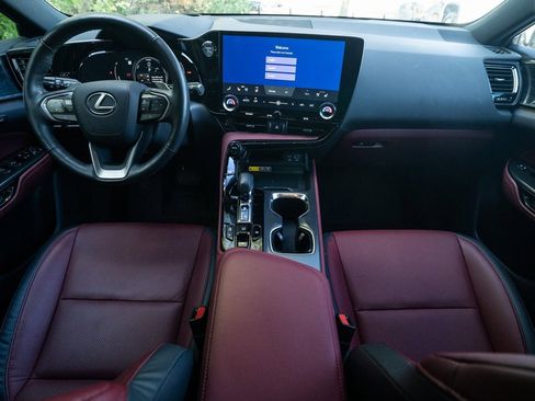 Used 2025 Lexus NX 350h AWD w/ Premium Package image 13
