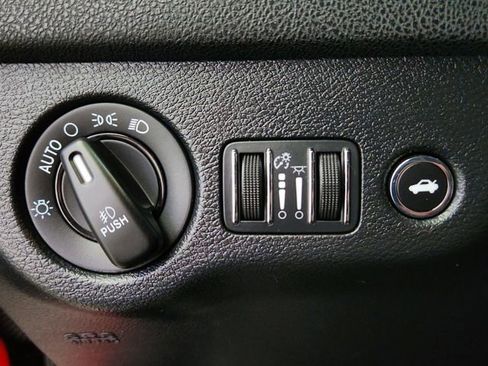 Used 2016 Dodge Charger SXT w/ AWD Plus Group image 23