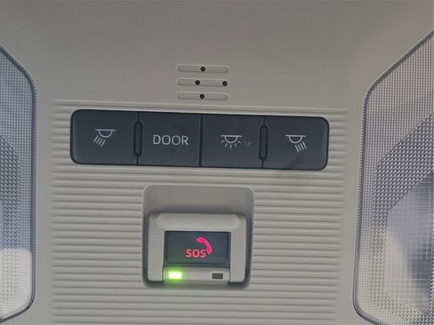 Certified 2025 Toyota RAV4 LE image 22