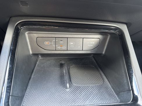 Used 2025 Kia K5 GT-Line w/ GT-Line Premium Package FWD image 13