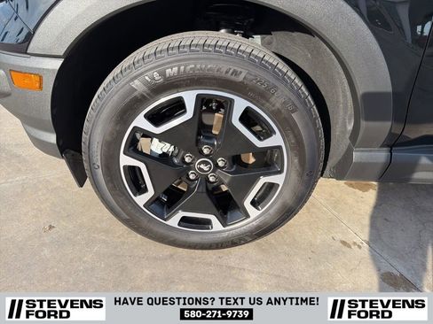 Used 2024 Ford Bronco Sport Outer Banks w/ Tech Package image 15