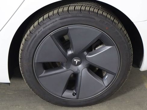 Used 2023 Tesla Model 3 Standard Range RWD image 25