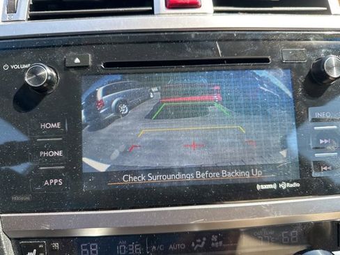Used 2017 Subaru Outback 2.5i Premium AWD/4WD image 17