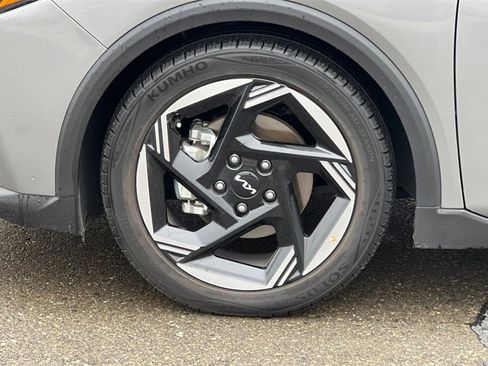 Used 2025 Kia K4 EX image 26