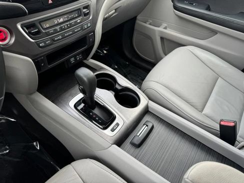 Used 2019 Honda Pilot EX-L image 22