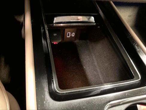 Used 2022 Lincoln Corsair Reserve w/ Equipment Group 201A image 27