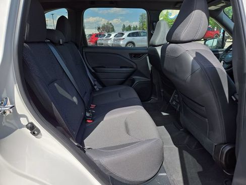 Used 2025 Subaru Forester Premium AWD/4WD image 37