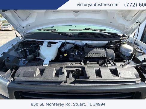 Used 2019 GMC Savana 2500 Regular Van 3D w/ Enhanced Convenience Package image 41