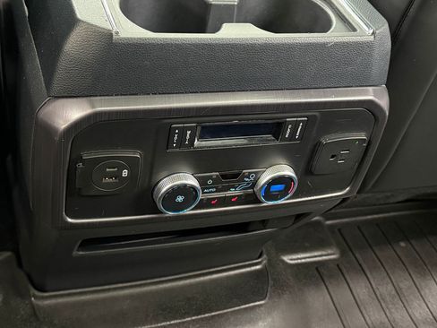 Used 2022 Ford Expedition Platinum AWD/4WD image 26