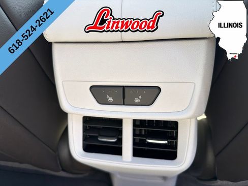 Used 2026 GMC Terrain Denali AWD/4WD image 13