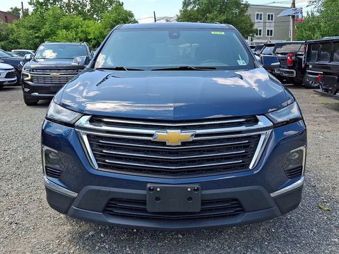 Used 2023 Chevrolet Traverse LT w/ LPO, Floor Liner Package AWD/4WD image 2