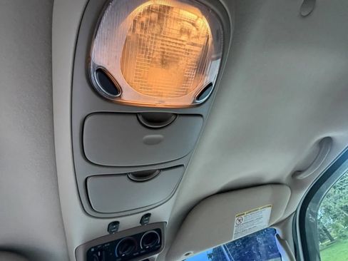 Used 2005 Ford Excursion Eddie Bauer AWD/4WD image 40