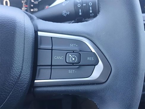 Certified 2023 Jeep Compass Altitude w/ Convenience Group image 20