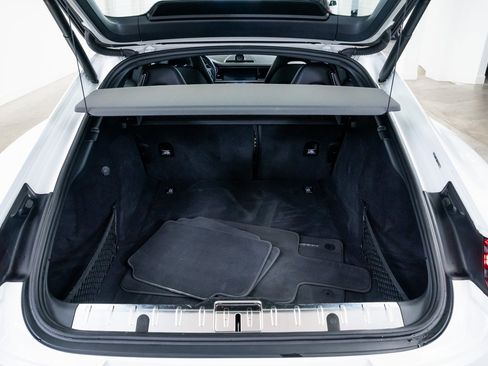 Used 2020 Porsche Panamera 4 image 8