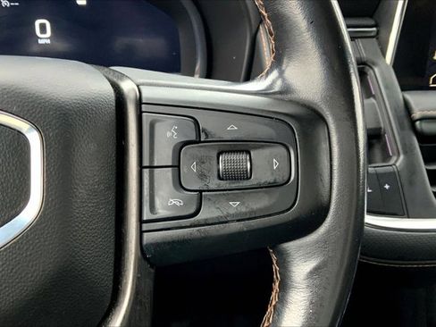 Used 2022 GMC Yukon AT4 image 19