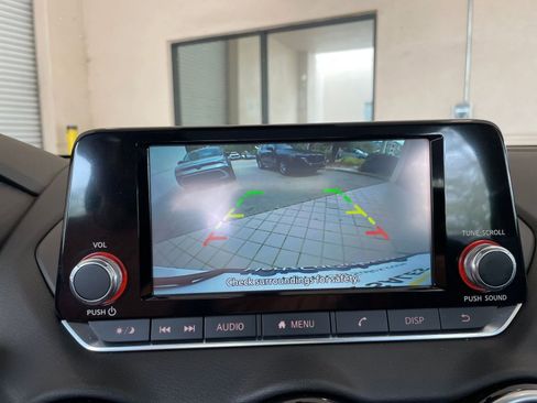 Used 2025 Nissan Sentra S image 20