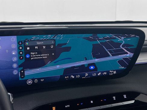 Used 2025 Buick Enclave Preferred image 22