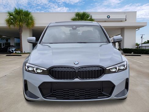 New 2026 BMW 330i Sedan w/ M Sport Package RWD image 2