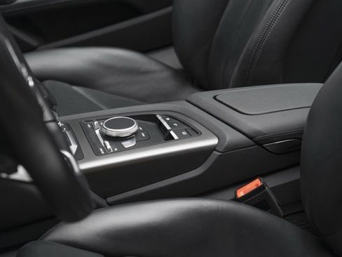 Used 2022 Audi R8 V10 image 34