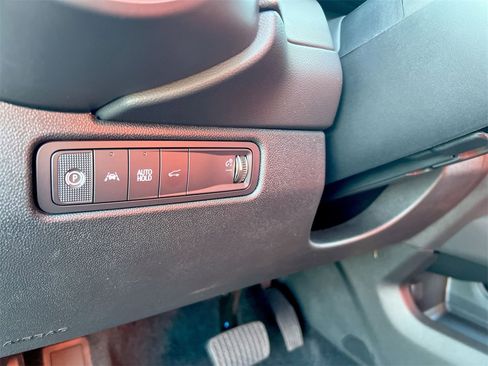 Used 2025 Chevrolet Equinox EV RS image 15