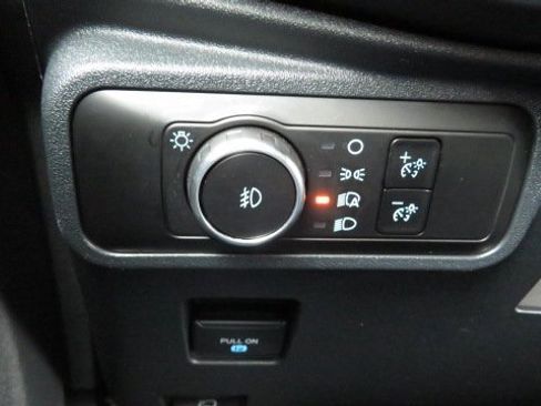 Used 2025 Ford Bronco Outer Banks image 25