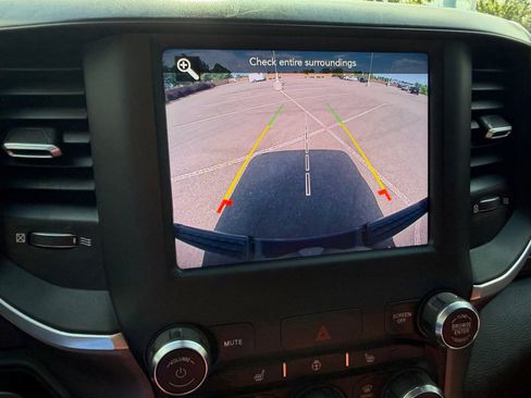 Used 2021 RAM 1500 Big Horn AWD/4WD image 25