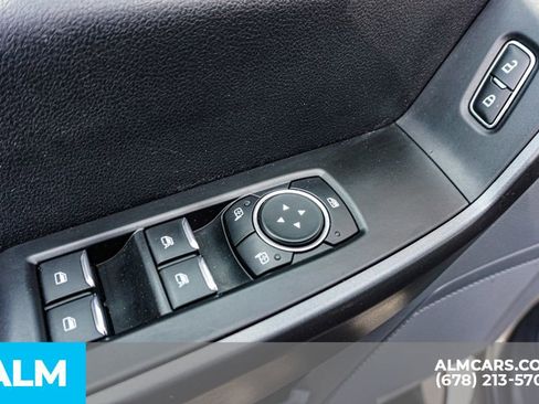 Used 2025 Ford F250 XLT image 46