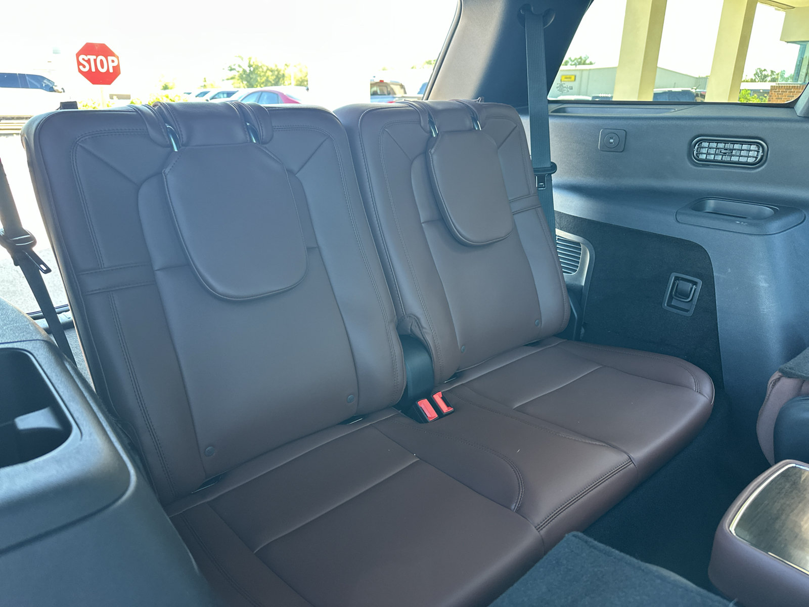 Used 2025 Lincoln Aviator Reserve w/ Jet Appearance Package AWD/4WD image 40