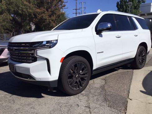 Used 2023 Chevrolet Tahoe Premier RWD image 3