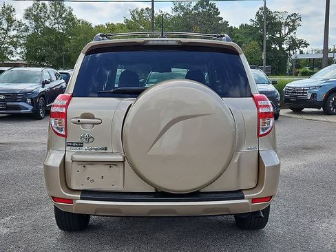 Used 2009 Toyota RAV4 Limited AWD/4WD image 5